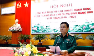 Tăng tỷ lệ phụ nữ tham gia lãnh đạo, quản lý trên các lĩnh vực công tác phù hợp với đặc thù quân sự