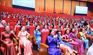Phiên thứ nhất Đại hội đại biểu Phụ nữ toàn quốc lần thứ XIV