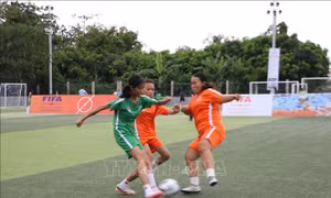 Tuyển chọn tài năng bóng đá nữ trẻ trên toàn quốc