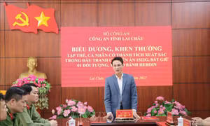 Lai Châu: Khen thưởng tập thể, cá nhân phá án ma tuý, thu 40 bánh heroin