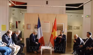 Tổng Bí thư, Chủ tịch nước Tô Lâm gặp Bí thư toàn quốc Đảng Cộng sản Pháp Fabien Roussel