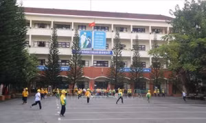 UBND tỉnh Lâm Đồng không ban hành văn bản cho học sinh nghỉ học từ 19/2