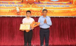 Khơi dậy đam mê sáng tạo khoa học, kỹ thuật trong thanh thiếu niên nhi đồng