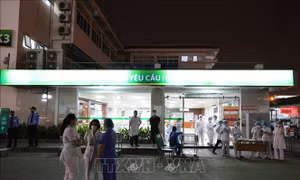 Gửi tin nhắn đề nghị người dân đã đến Bệnh viện Bạch Mai chủ động cách ly, khai báo y tế