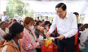 Lãnh đạo Đảng, Nhà nước thăm, chúc Tết tại Lâm Đồng, Đồng Tháp