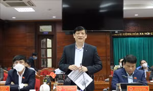 Đẩy mạnh xét nghiệm, phát hiện sớm, phân loại nguy cơ, điều trị kịp thời, hạn chế tử vong do COVID-19