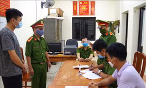Khởi tố 13 đối tượng trong đường dây cá độ bóng đá giao dịch trên 200 tỷ đồng 