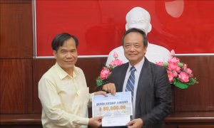 Tặng 41 suất học bổng du học Mỹ cho học sinh THPT thành phố Cần Thơ
