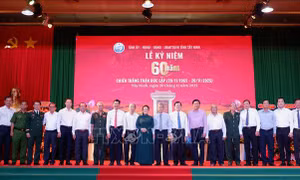 Viết tiếp truyền thống 'trung dũng kiên cường'