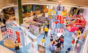 LEGO lan tỏa yêu thương qua không gian Giáng sinh tại Estella Place