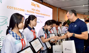 Coteccons ‘đánh thức’ những giấc mơ tuổi thơ từ công trường