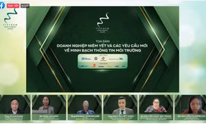 Vinh danh 38 doanh nghiệp niêm yết có nhiều tiến bộ trong năm 2021