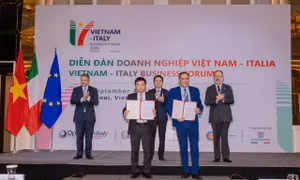 Thành lập Trung tâm Thiết kế tiên tiến viễn thông - không gian tại Việt Nam