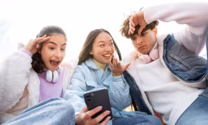 Gen Z với những va chạm chuẩn mực đời sống trong bình đẳng về giới