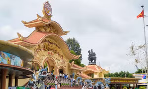 TP Hồ Chí Minh: Điểm vui chơi nội thành hút khách dịp lễ 2/9