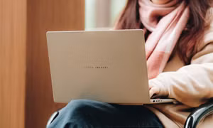 ASUS ra mắt bộ đôi laptop AI chuẩn Copilot+ PC: Zenbook A14 và Zenbook 14