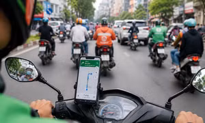 Người Việt ngày càng lệ thuộc bản đồ số khi đi xe máy