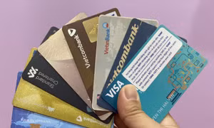 Chính thức 'khai tử' thẻ từ, bắt buộc xác thực sinh trắc học với doanh nghiệp