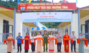 Gần 4 tỷ đồng cải thiện các điểm trường vùng cao Điện Biên