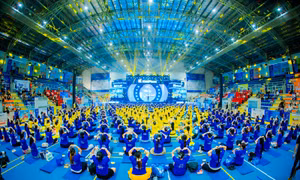 Mẹ bầu đồng diễn yoga tại TP Hồ Chí Minh