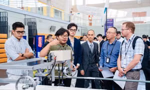Sinh viên đại học biến ý tưởng công nghệ thành giải pháp thực tế