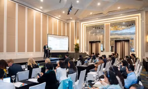 Việt Nam và Vương quốc Anh khởi động sáng kiến tăng cường chống chịu ven biển