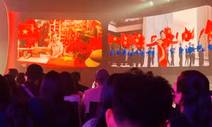 Mạng xã hội đang trở thành 'không gian văn hoá mới' của người Việt