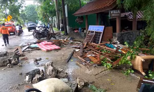 Điện thăm hỏi lãnh đạo và nhân dân Indonesia sau thảm họa sóng thần