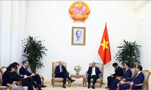 Thủ tướng Nguyễn Xuân Phúc tiếp Đại sứ Italia