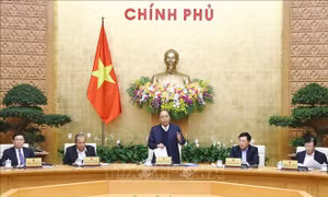 Thủ tướng Nguyễn Xuân Phúc chủ trì phiên họp của Chính phủ chuyên đề xây dựng pháp luật