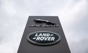 Jaguar Land Rover cắt giảm 5.000 việc làm tại Anh