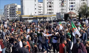  Algeria với tương lai bất định