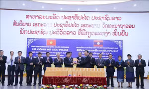 Công bố tác phẩm Hồ Chí Minh toàn tập cuốn 5-7-8 từ tiếng Việt sang tiếng Lào