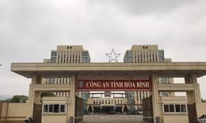 Khởi tố nguyên Trưởng phòng An ninh chính trị nội bộ, Công an tỉnh Hòa Bình