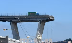 Công ty Autostrade per l'Italia chi 500 triệu euro hỗ trợ thành phố Genoa sau vụ sập cầu cạn
