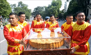 Lễ vinh danh cặp bánh Trung thu lớn nhất Việt Nam