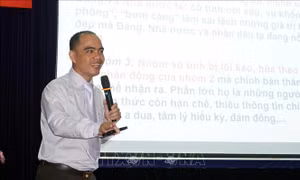 Cử tri đề nghị tăng cường quản lý thông tin trên mạng xã hội