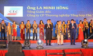 27 doanh nghiệp Đồng bằng sông Cửu Long được trao danh hiệu “Cánh sếu vàng”