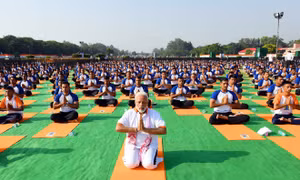 Ấn Độ công bố ứng dụng tập Yoga bằng nhiều thứ tiếng 