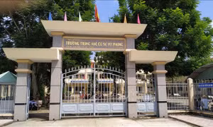 Kỷ luật giáo viên phạt học sinh đến mức chấn thương, phải nhập viện
