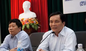 Phó Chủ tịch Liên đoàn Bóng đá Việt Nam Cấn Văn Nghĩa xin thôi chức
