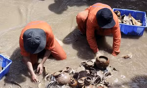 Phát hiện hơn 2.200 mảnh gốm và vật dụng thời kỳ tiền Inca