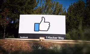 Facebook dự định chi hàng chục triệu USD mua tin tức