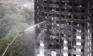 Tấm ốp bên ngoài 'cột lửa' Grenfell không đáp ứng tiêu chuẩn an toàn 