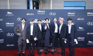 Nhóm nhạc BTS giành hai giải tại Giải thưởng âm nhạc Billboard