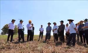 Xây dựng thôn, làng đồng bào dân tộc thiểu số đạt chuẩn nông thôn mới