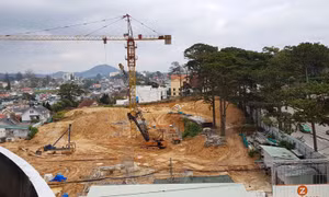 Thi công không phép khách sạn 5 sao, bị xử phạt 40 triệu đồng