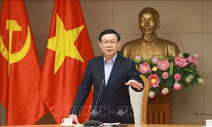 Phó Thủ tướng Vương Đình Huệ: 'Gác chặt' nguồn tăng thu để cải cách tiền lương
