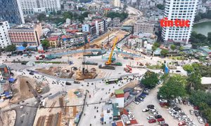 Toàn cảnh đại công trường nút giao metro số 5, Vành đai 1 ở Hà Nội.