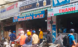 TP Hồ Chí Minh yêu cầu bình ổn các mặt hàng phòng ngừa virus Corona